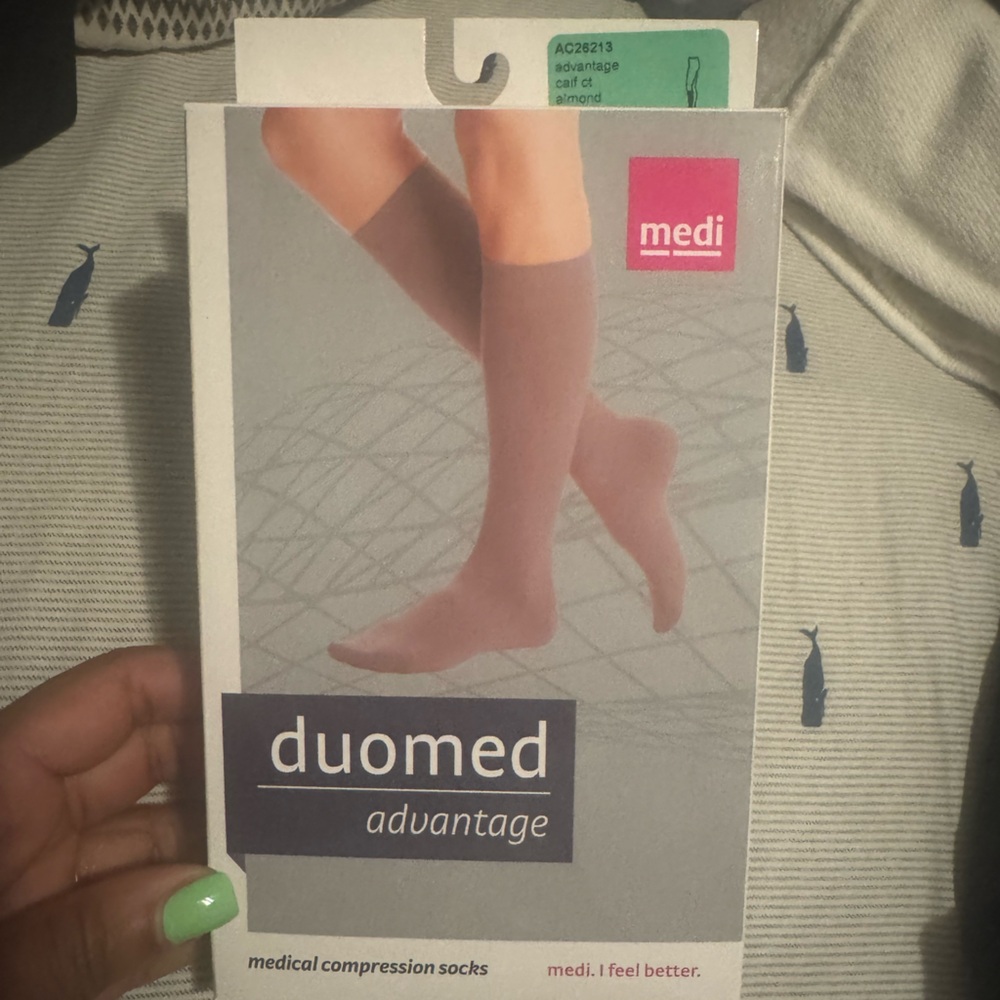 Advantage Compression Socks - Beige